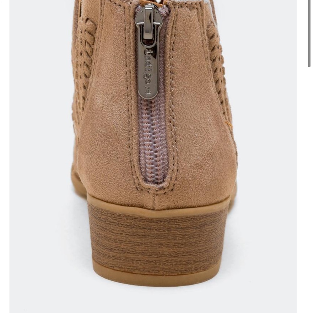 NEW Booties - - Picture 3 of 5